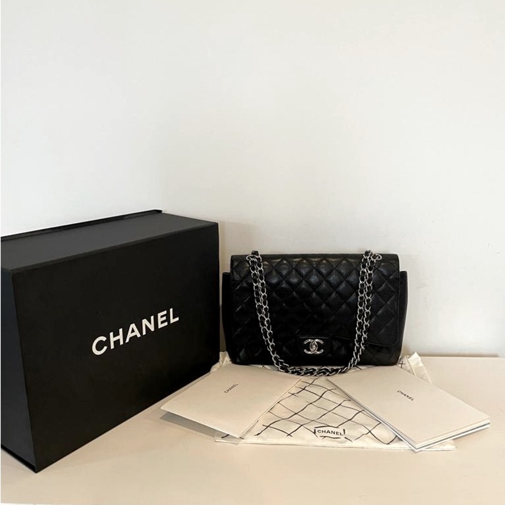 Chanel Double Flap Classic Bag | Caviar Leather | Jumbo | Silver Hardware